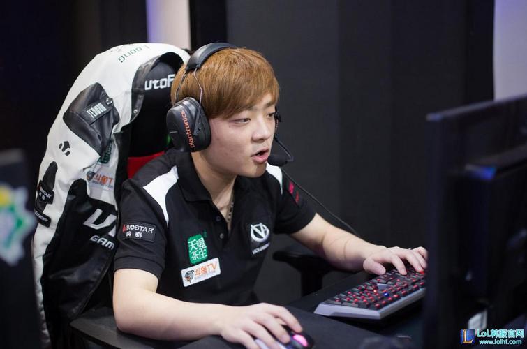 北京WB发布了新年祝福视频：小猴子们来给小桃子送祝福啦~